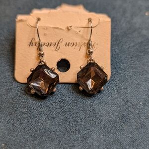 Elegant Black Earrings